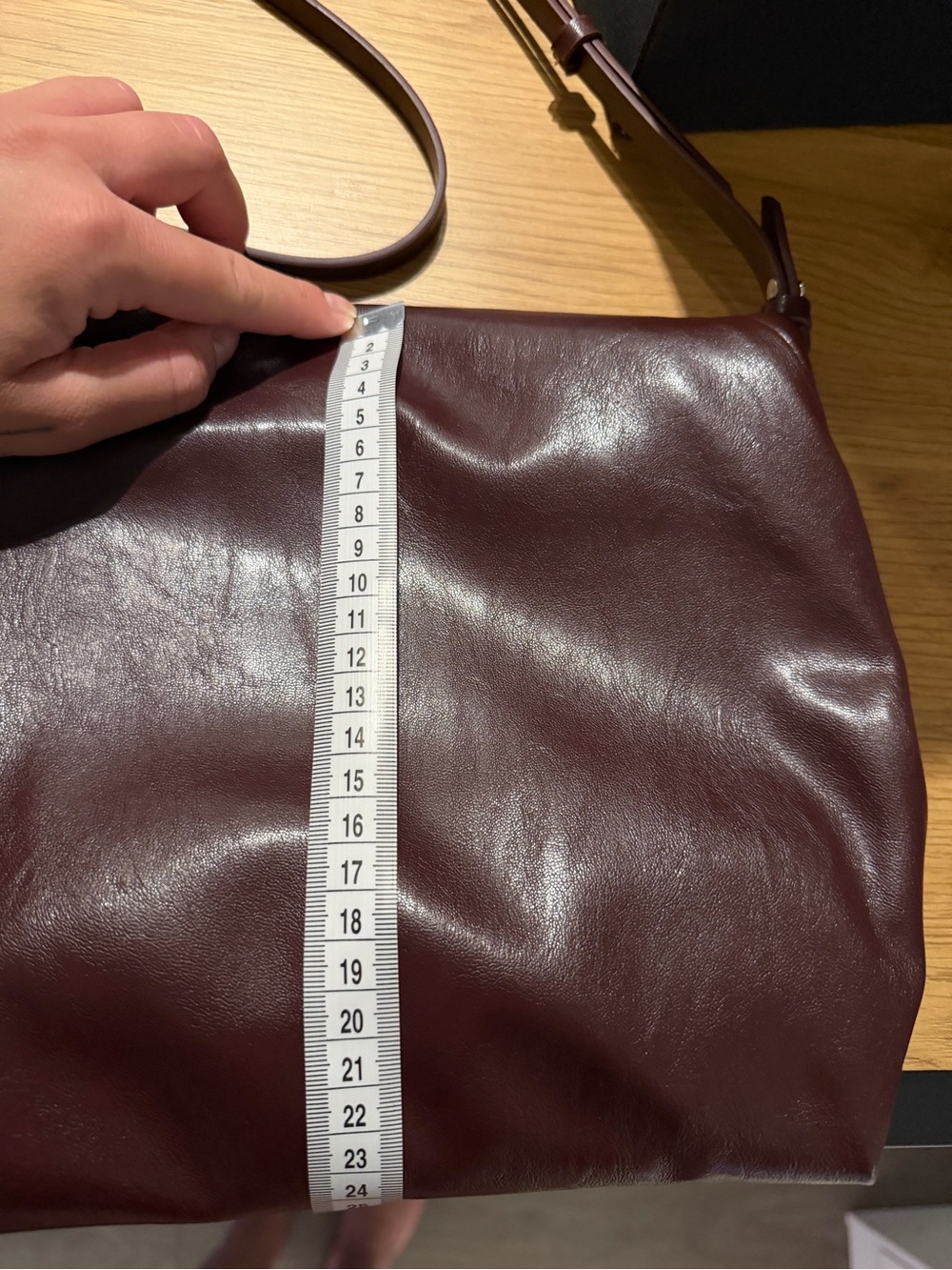 Zara Women's faux Leather Foldover Clutch in Deep Burgundy - Picture 10 of 10
